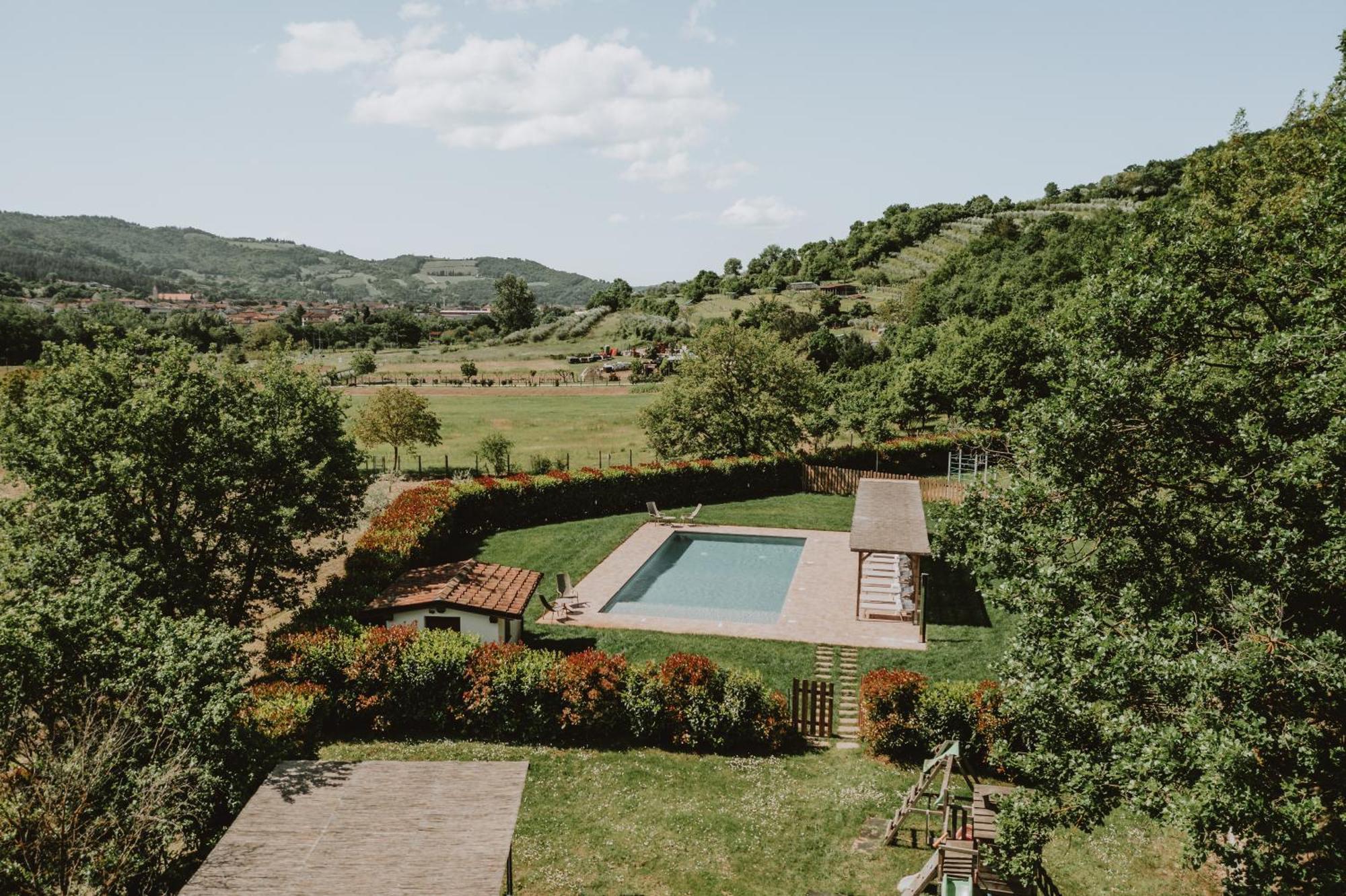 Baciano Azienda Agrituristico Venatoria Capolona Exterior photo